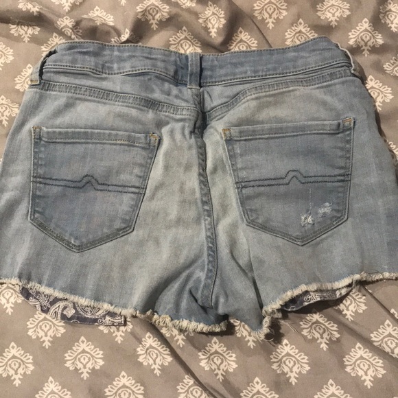 Jean shorts - Picture 3 of 3
